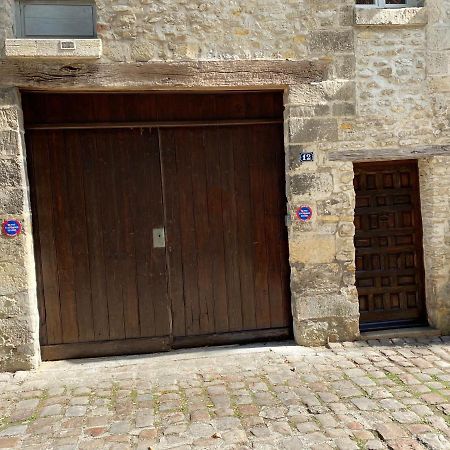 Le Gite Senlis  Luaran gambar