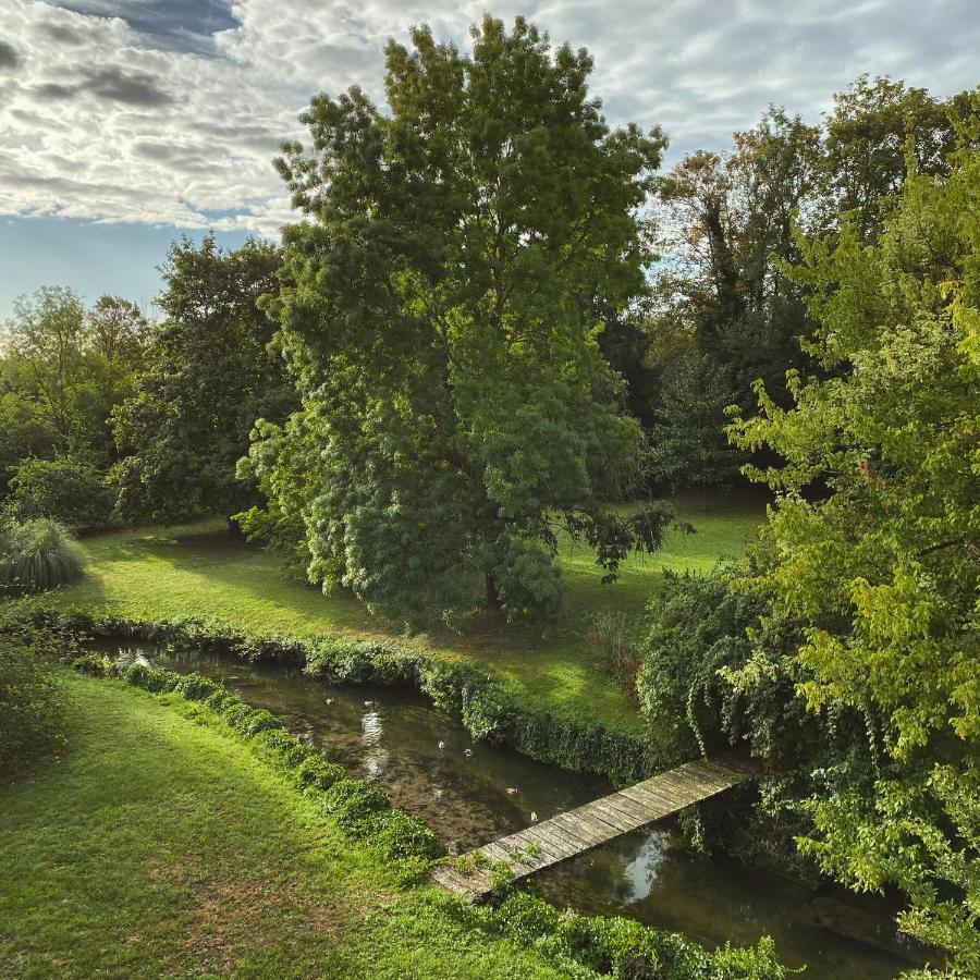 Le Gite Senlis  Luaran gambar
